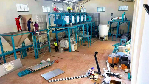 Instalação da planta de moagem de milho1